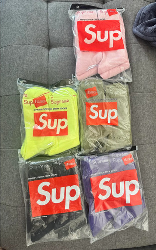 Supreme hanes crew socks - x,