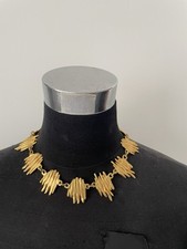Collier de créateur signé Valérie Viloin Labbe Paris.