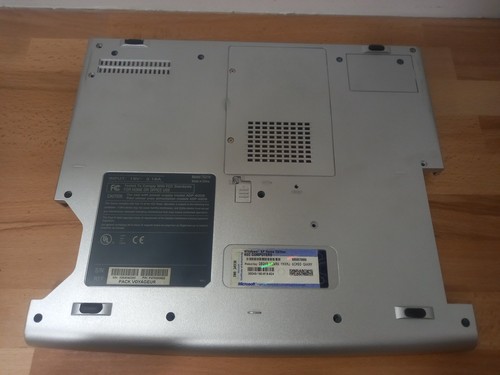 Bottomcase packard bell 7521n - bottomcase,
