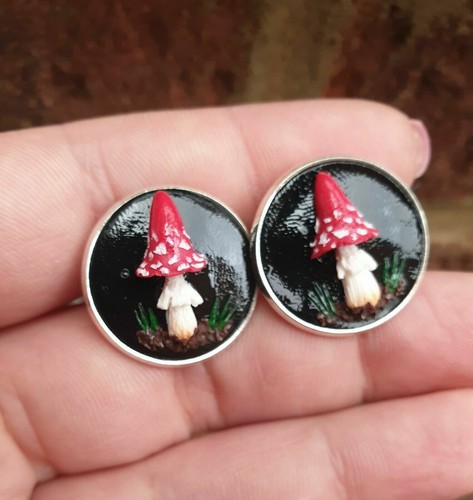 Boutons manchette faits - de,