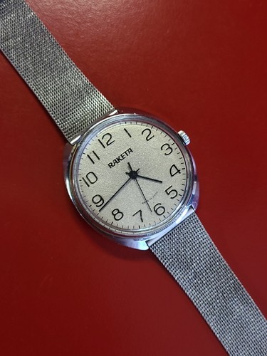 Belle montre homme - , raketa