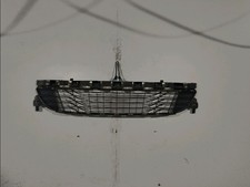 CALANDRE Pare-chocs Renault