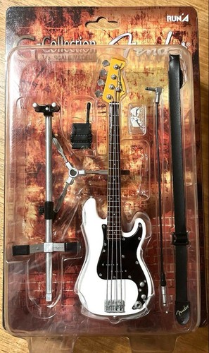 Figurine basse fender - basse,