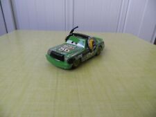 DISNEY PIXAR CARS VOITURE CHICK HICKS 86 avec CASQUE  FLASH McQueen METAL 1/55  