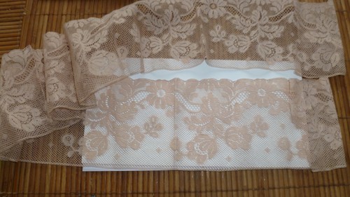 Dentelle ancienne rose 2 - dentelle, en