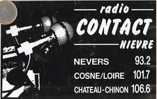 autocollant. RADIO CONTACT Nièvre. Nevers, Cosne sur Loire, Château Chinon