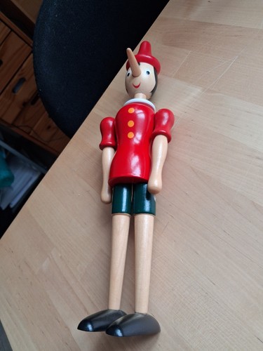 Pinocchio bois poupée - en,