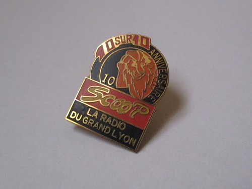 Pin média scoop - /,