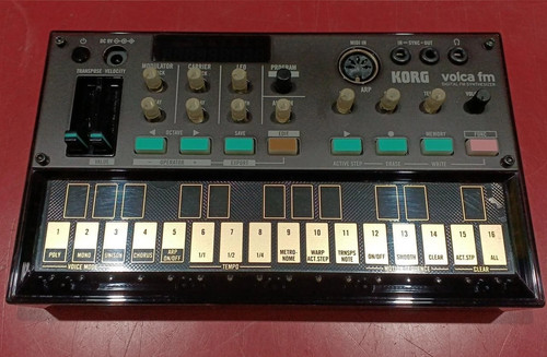 Synthétiseur numérique - fm,