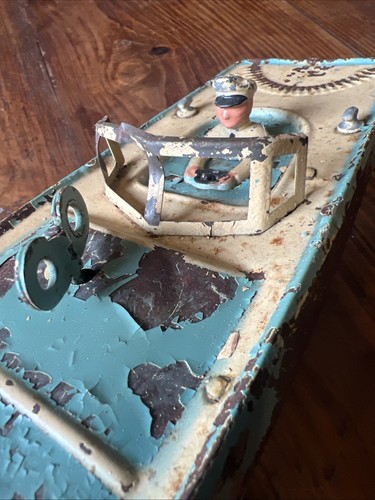 Jouet jeu tole peinte - jouet, bateau