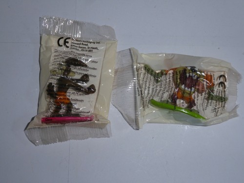 Lot 2 figurines coyote - lot, :
