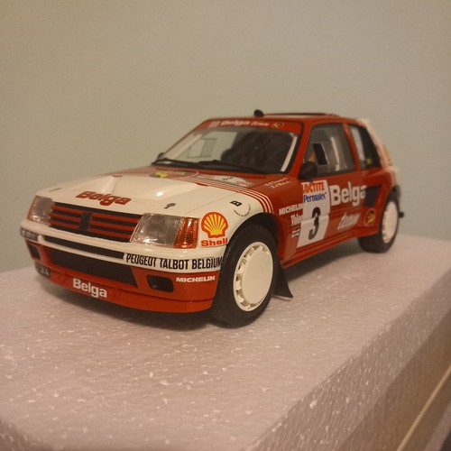 Otto peugeot 205 t16 - 1:18,