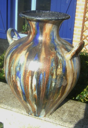 Vase gres bleu - en, signé