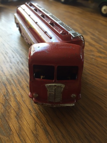 Camion citerne dinky toys - citerne,