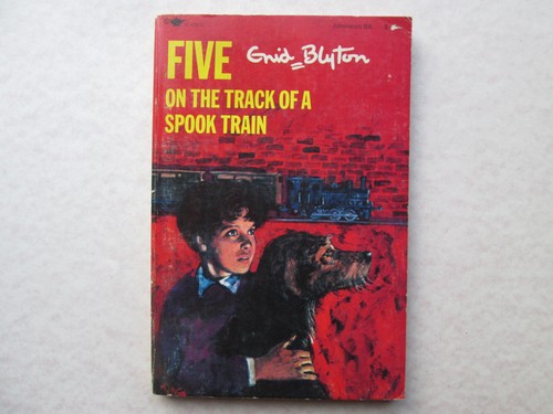 Five the track a spook - track,