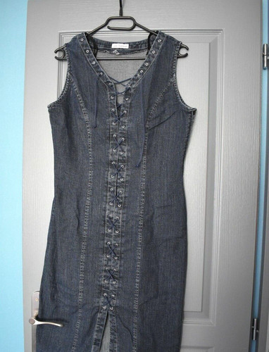 Une robe jeans - robe, pour