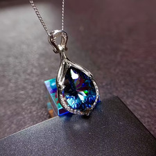 ✨ Collier Femme 💙