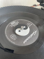 Adapteur Centreur platine disque vinyle 45 tours 7 inch YIN-YANG