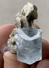 Aigue-marine esthétique 105