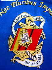 FANION (CANNETILLE) DES TROUPES DE MARINE DU 2° RIMa LES CAPORAUX CHEFS
