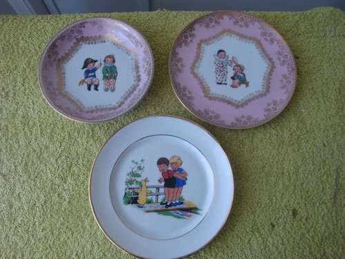 Lot assiettes décors - de,