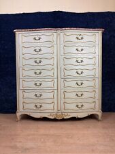 Semainier arbalète a double rang de tiroirs style Louis XV en bois laqué et doré