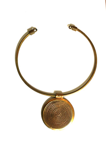 Collier torque laiton