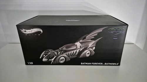 Batmobile batman forever - 1:18,
