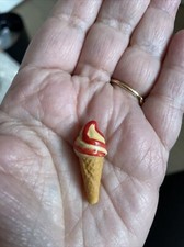 Fève en forme de cornet De glace