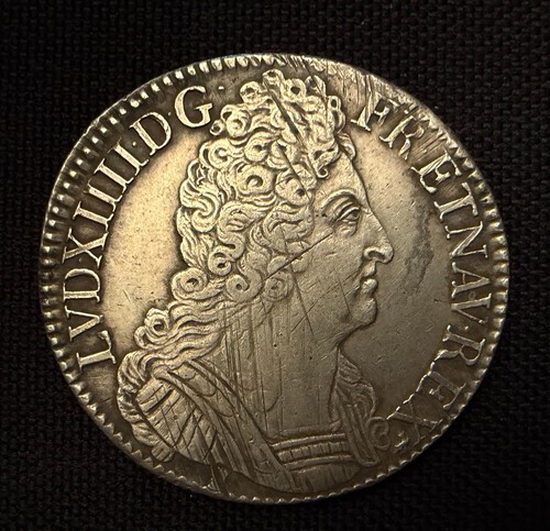 Louis xiv écu aux 3 - louis,