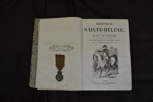 Medal book memorial saint - medal,