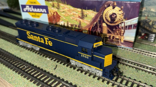 Locomotive diesel americaine - diesel,