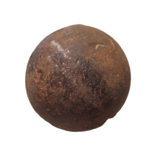 Ancien gros boulet canon - boulet,