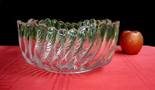 Baccarat swirl bambou bowl - baccarat,