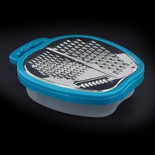 X Râpe Multi-Usage En Forme De Pomme Lames Métal Avec Conteneur Plastique Moc