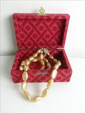 ANCIEN COFFRET BOITE BIJOUX BOIS TISSU & COLLIER PERLES VINTAGE