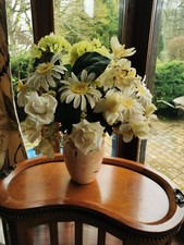 Vase en porcelaine rose avec