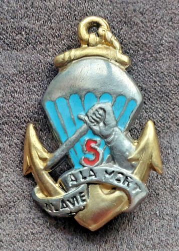 Insigne parachutiste indochine - insigne,