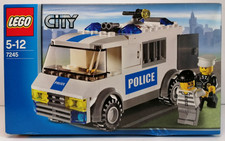 LEGO City Police 7245 Prisoner