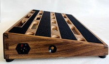 Pedalboard bois noyer - wood
