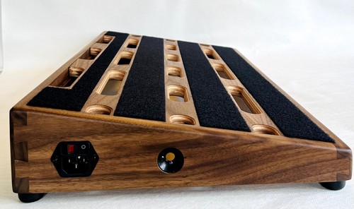 Pedalboard bois noyer wood - pedalboard,