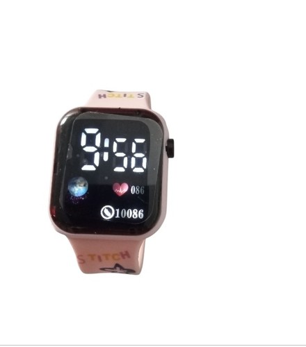 Montre connecté stitch neuves - connecté,