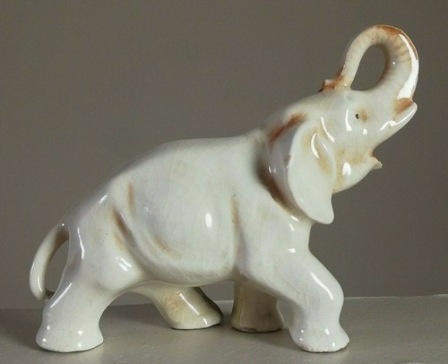 Statuette ancienne éléphant