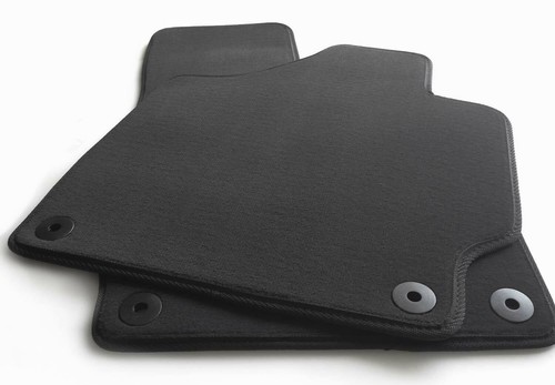 Tapis sol neufs - de,