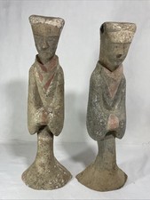 Paire de personnages de cour