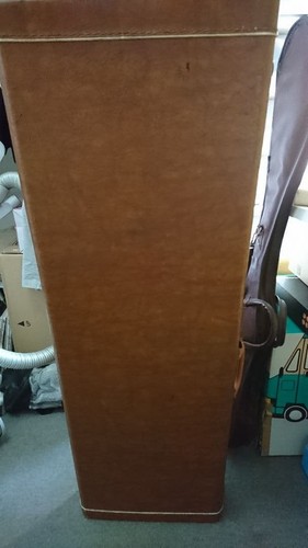 Guitare basse électrique