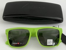 LUNETTE DE SOLEIL NEUVE GARCON