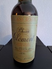 Rhum Agricole extra vieux CLEMENT tres rare d'avant 80 , en bouteille de 0,75