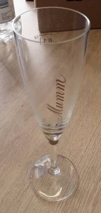 Mumm flûte à champagne - à,