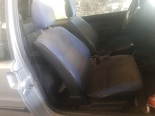 siége avant droit pour PEUGEOT 106 (S2) KID 1996 1134906